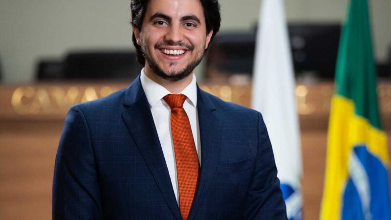 Câmara aprova projeto de Rodrigo Marcial que moderniza adoção de praças em Curitiba