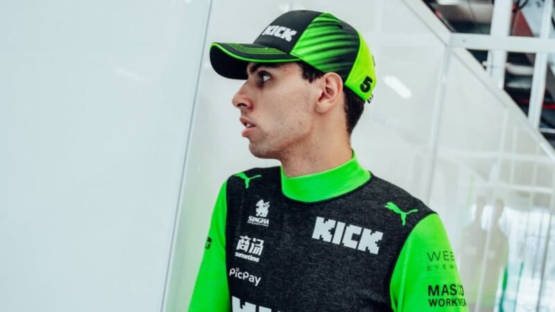 Gabriel Bortoleto brilha na Fórmula 1 em Baku