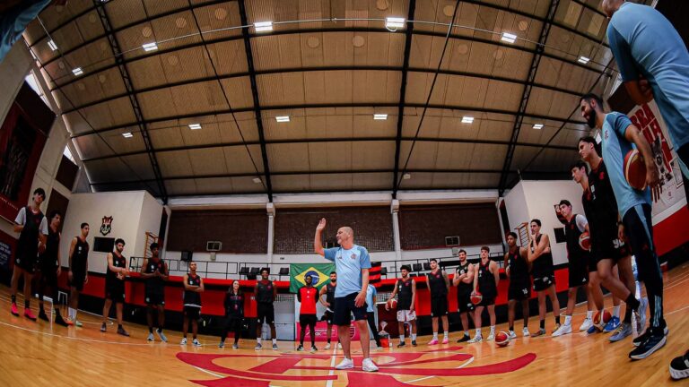 Flamengo inicia busca pelo tri na Copa Intercontinental