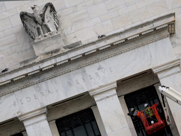 Fed deve cortar juros, mas incertezas sobre o futuro permanecem