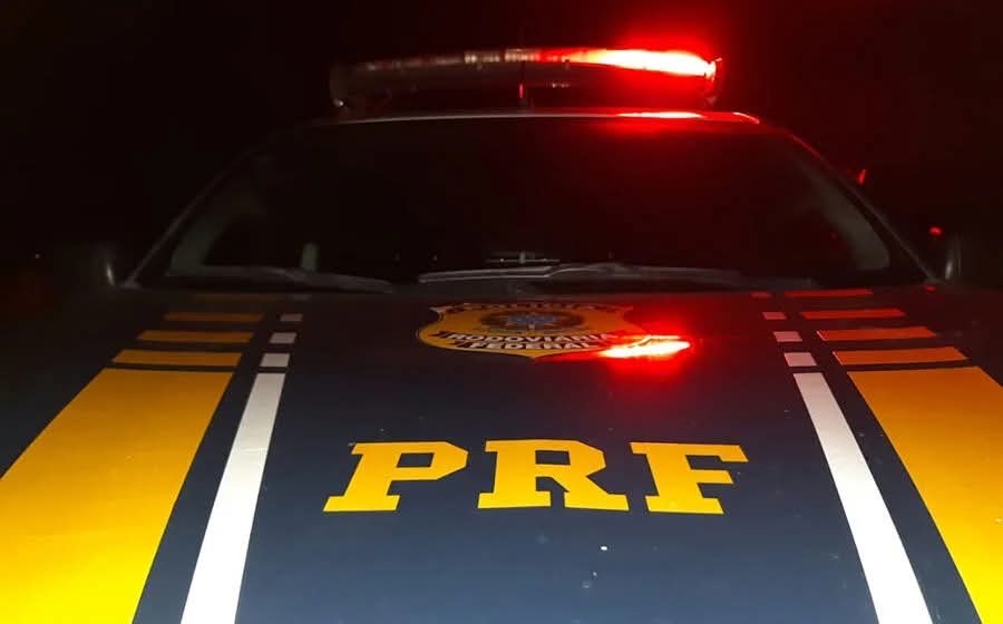 Colisão fatal entre carro e caminhão em Ortigueira