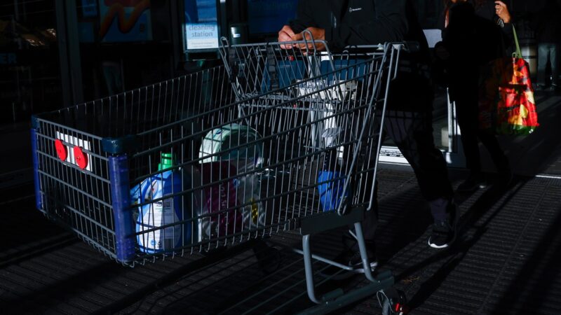 Atraso na divulgação de dados de inflação complica decisões do Fed