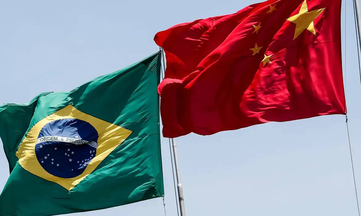 Emprego no comércio Brasil-China cresce mais que com outros parceiros