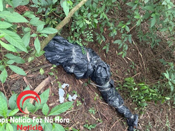 Corpo encontrado em lona em Foz do Iguaçu levanta investigação