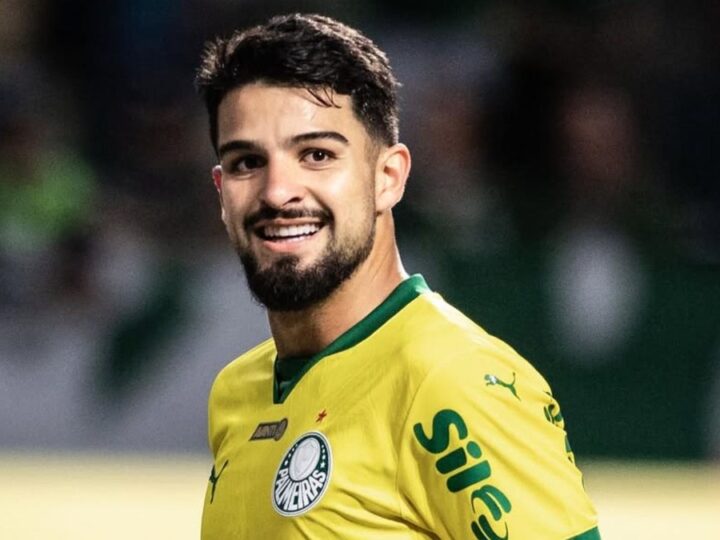 Flaco López encanta a torcida do Palmeiras