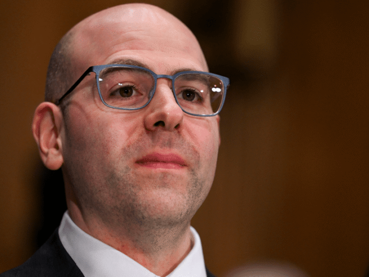 Senado confirma Stephen Miran para o Federal Reserve