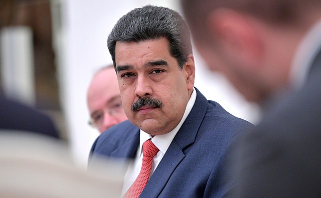 Ativista de direitos humanos e família são presos na Venezuela