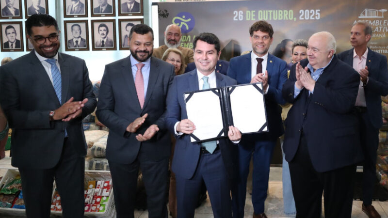 Assembleia do Paraná e ABRADEP firmam cooperação para educação legislativa