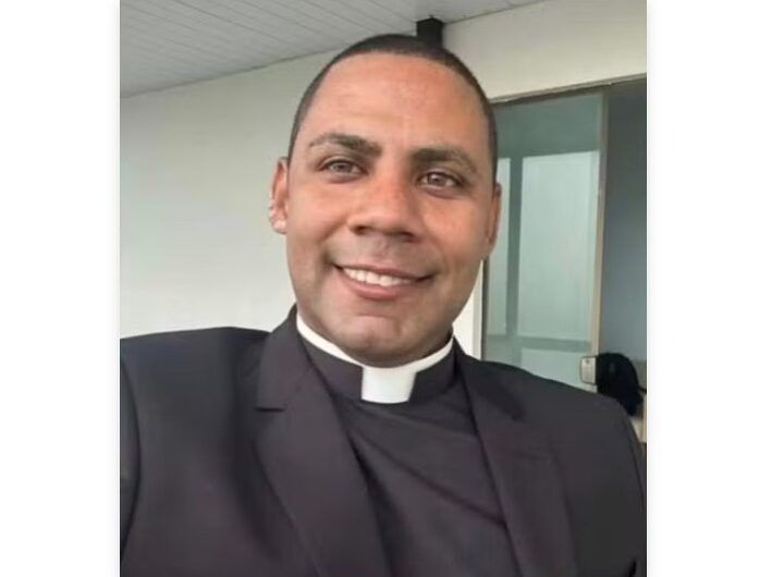Ex-padre transferido para presídio em Curitiba