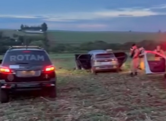 Traficante é assaltado enquanto transportava maconha na PR-551