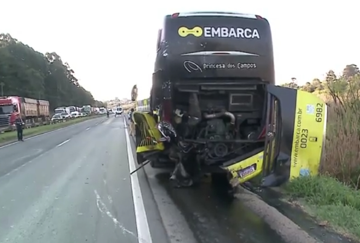 Tragédia em Ponta Grossa: acidente na BR-376 com feridos