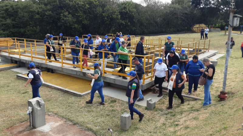 Expansão do sistema de esgoto em Candói