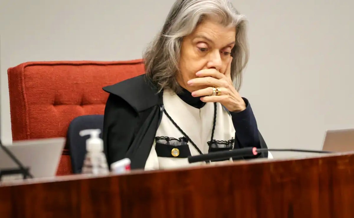 Cármen Lúcia pode ser decisiva em julgamento sobre trama golpista