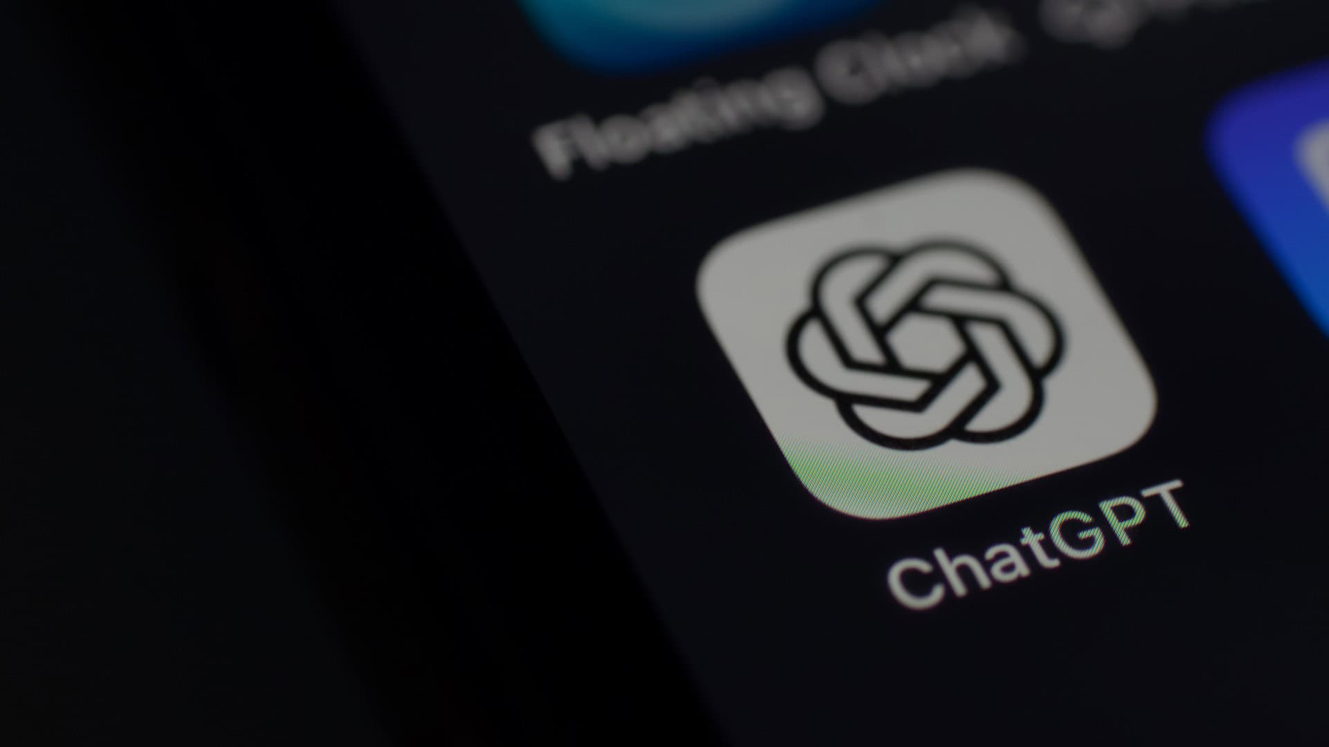 Famílias processam OpenAI após suicídios relacionados ao ChatGPT