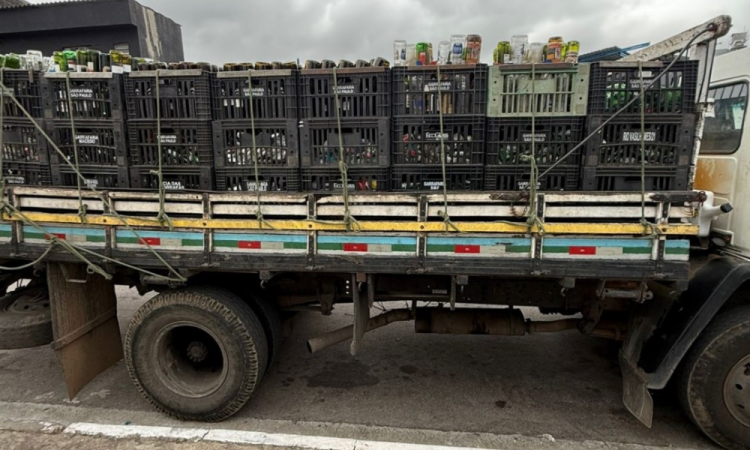 Operação da Polícia Civil combate comércio de bebidas falsificadas