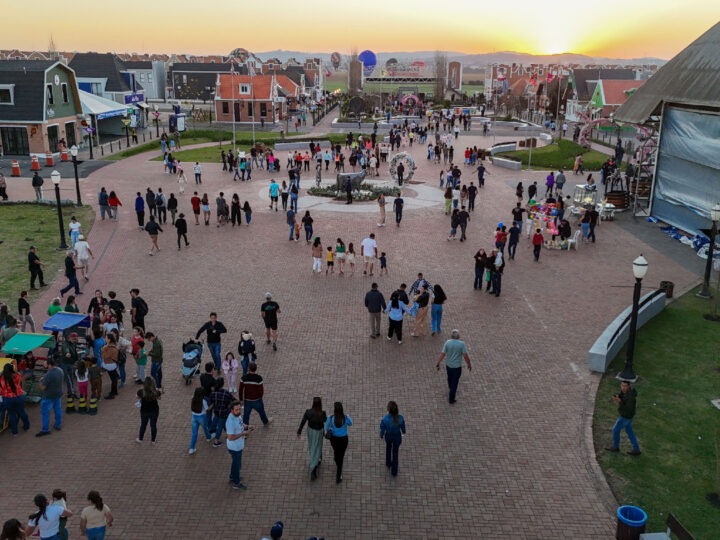 Diversão e shows no Festival da Primavera
