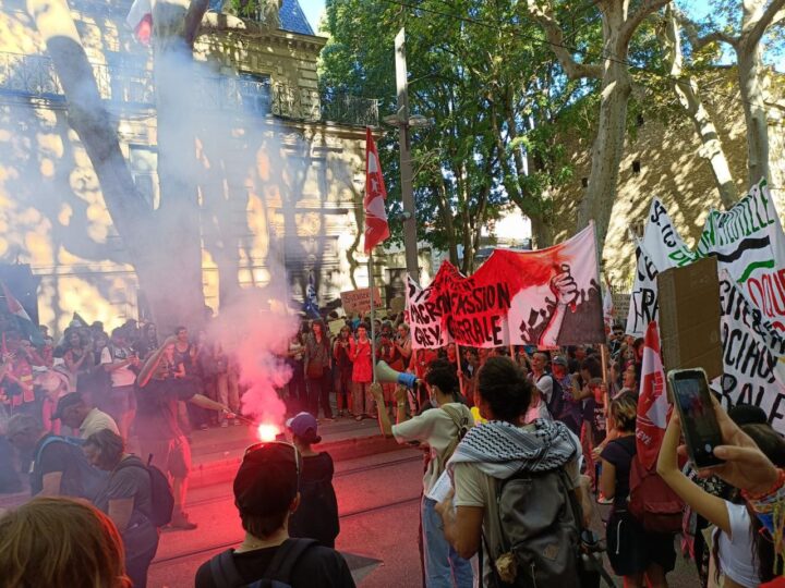 Greve geral na França resulta em mais de 50 prisões