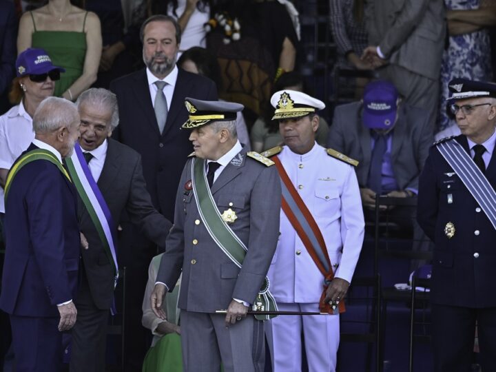 Militares evitam debater anistia no Congresso