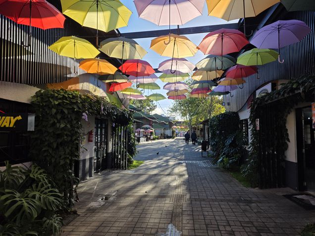 Comparativo entre iPhone Air e Galaxy S25 Edge: qual é o melhor ultrafino?