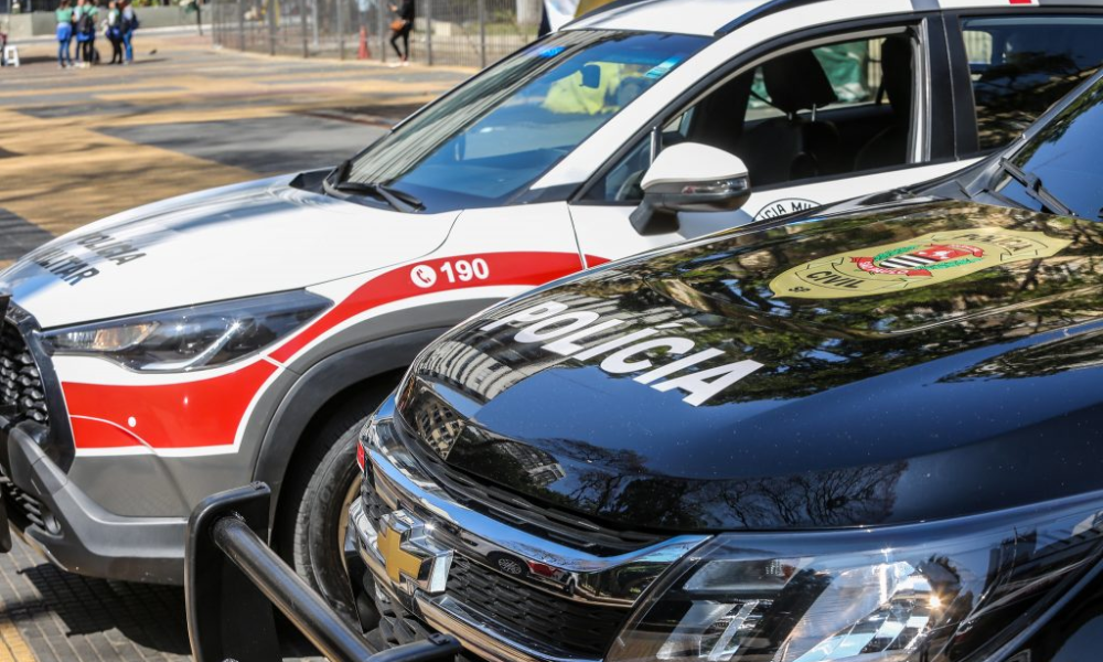 Polícia realiza buscas em caso de assassinato de ex-delegado-geral