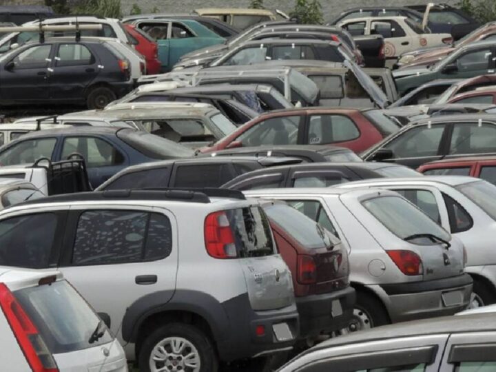 Leilão de 147 carros a partir de R$ 1 mil no Paraná