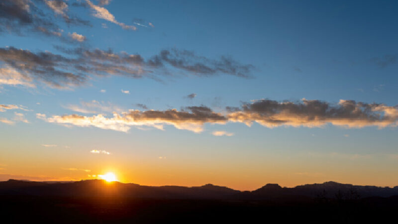 Temperaturas amenas e sol entre nuvens em Curitiba
