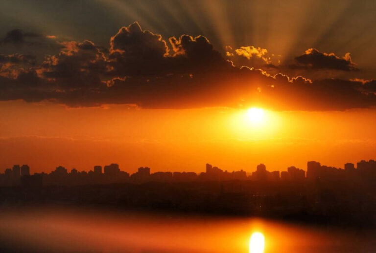 Sábado de sol e calor marca a Primavera da Massa em Curitiba