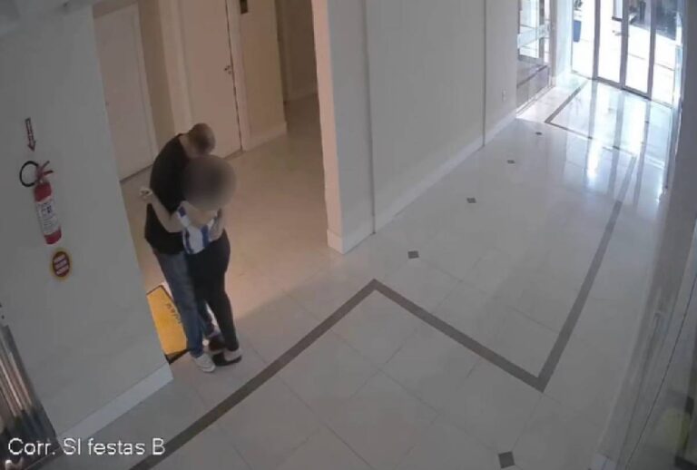 Professor preso por ato de abuso em São José