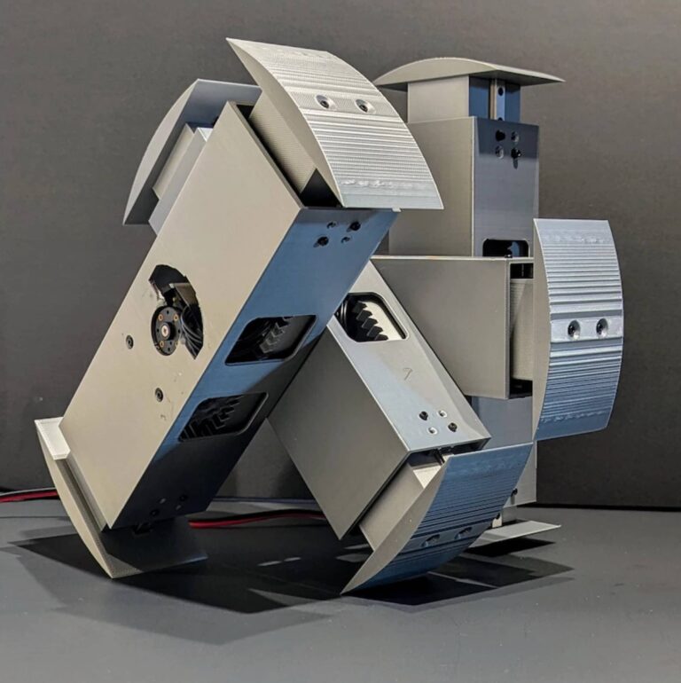 Robô TARS de 'Interestelar' ganha versão funcional na vida real