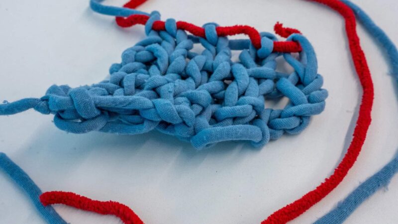 Universidade Cornell apresenta impressora 3D que tricota com fios comuns