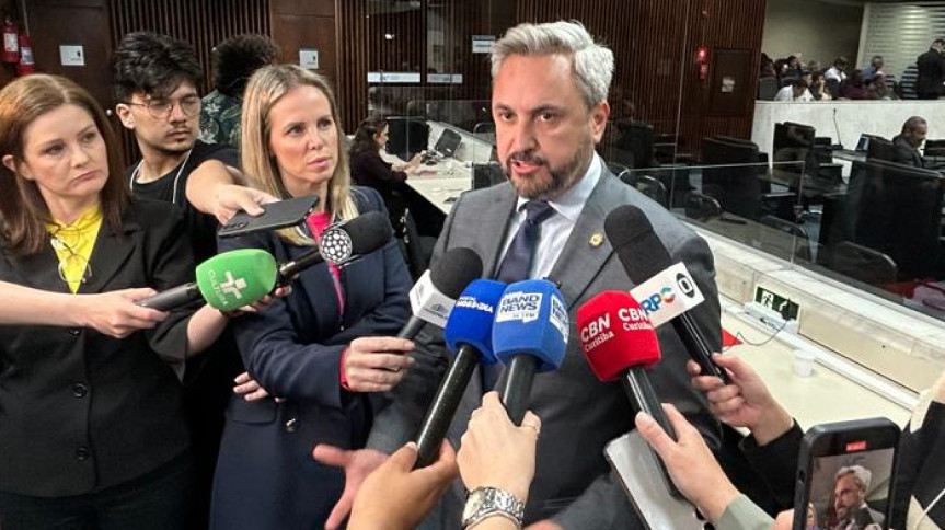 Deputado Fábio Oliveira protocola ação sobre pedágio