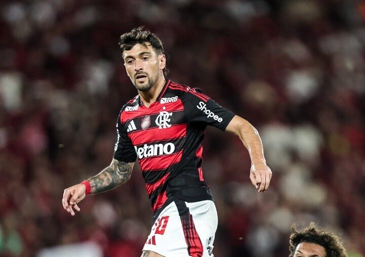 Arrascaeta atinge novo recorde de participações em gols