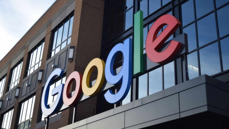 Google remove IA Gemma após polêmica com informações falsas