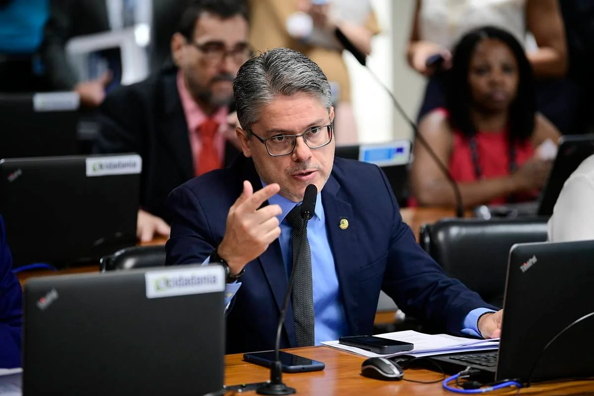 CPI do Crime: relator critica PEC e busca ouvir governadores