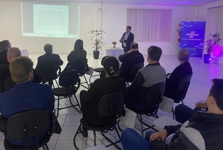 Laranjeiras: Acils Apresenta Balanço Anual e Traça Novos Rumos em Assembleia