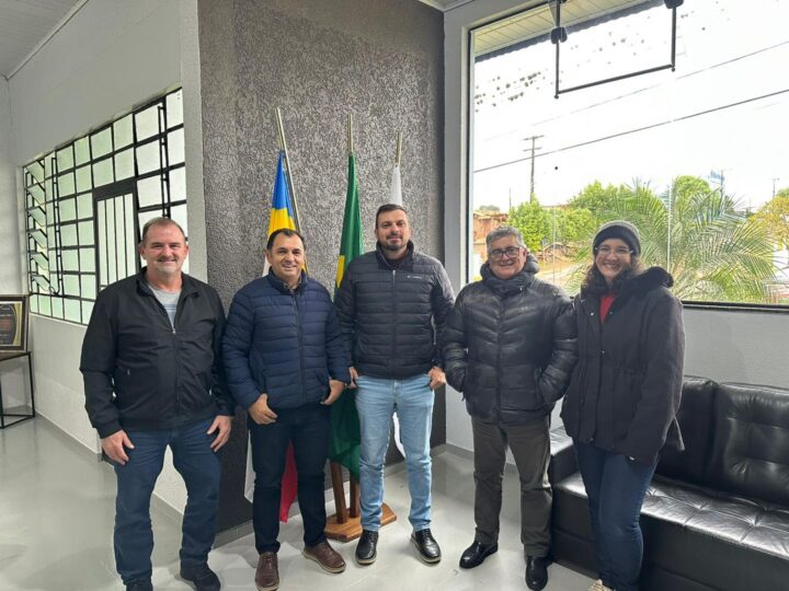 Virmond: Governo Municipal fortalece políticas de Turismo com o Estado