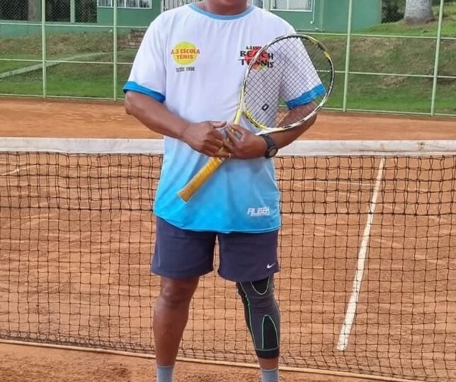 Professor Agnaldo: Um Legado de Raquetes e Transformação Social em Guarapuava