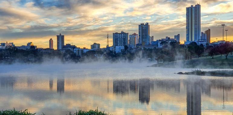 Paraná Congelante: Onda de Frio Intensa Derruba Termômetros e Traz Geada