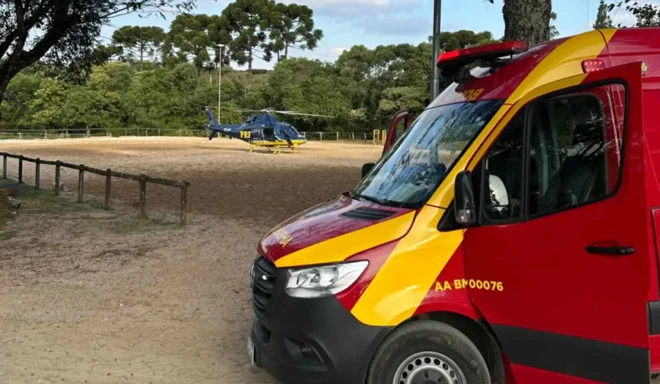 Jovem de 15 anos Gravemente Ferido Após Coice de Cavalo em Colombo