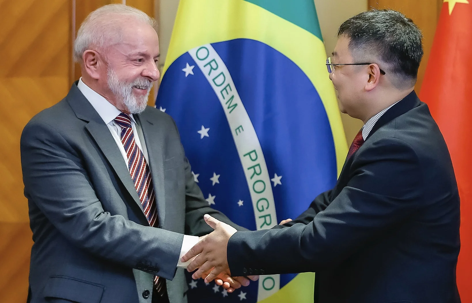 Em Pequim, Lula Compara Impacto de Suas Eleições à Revolução Comunista Chinesa