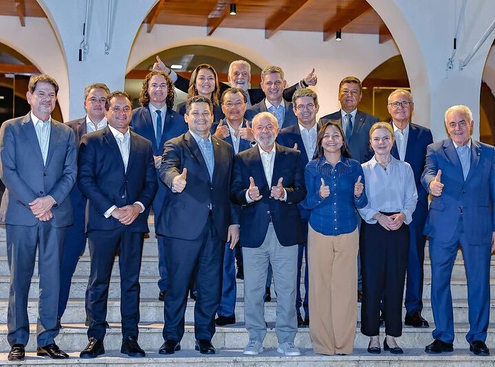 Fraudes no INSS: Governo Lula aponta ‘herança’ de Bolsonaro, mas resiste à CPI