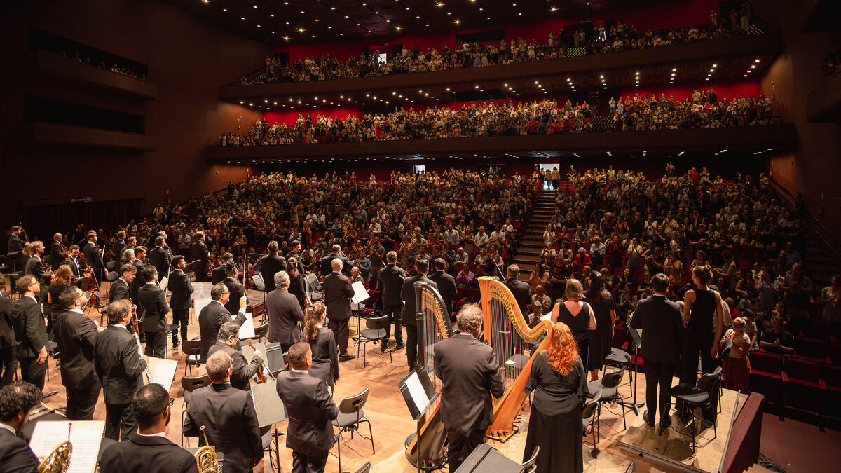 De Bach aos Beatles: Orquestra Sinfônica Inova com Concerto que Une Gerações