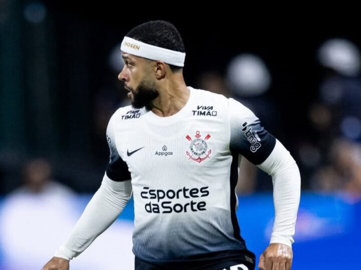 Corinthians Exalta Memphis Depay como ‘Rei das Assistências’ e Atacante Fatura Alto por Desempenho