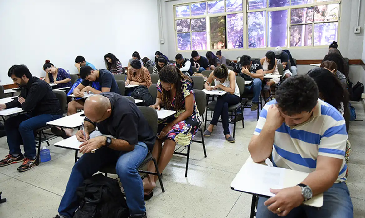Última Chance: Inscrições para o Encceja 2025 Encerram Nesta Sexta-feira!