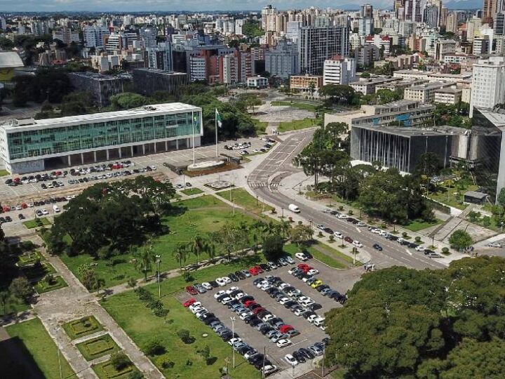 Feriado do Dia do Trabalho: Saiba o que Abre e Fecha no Paraná