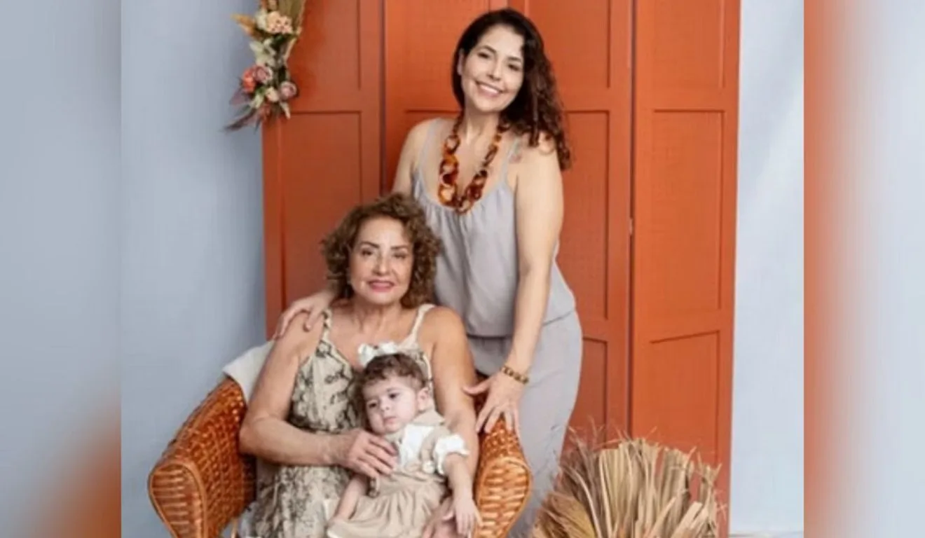 Tragédia Familiar: Mulher É Encontrada Morta com Mãe e Filha; Carta Revela Pedido de Desculpas