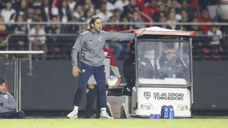 Crise no Morumbis: Jornalista Detona Zubeldía Após Derrota do São Paulo Para o Vasco
