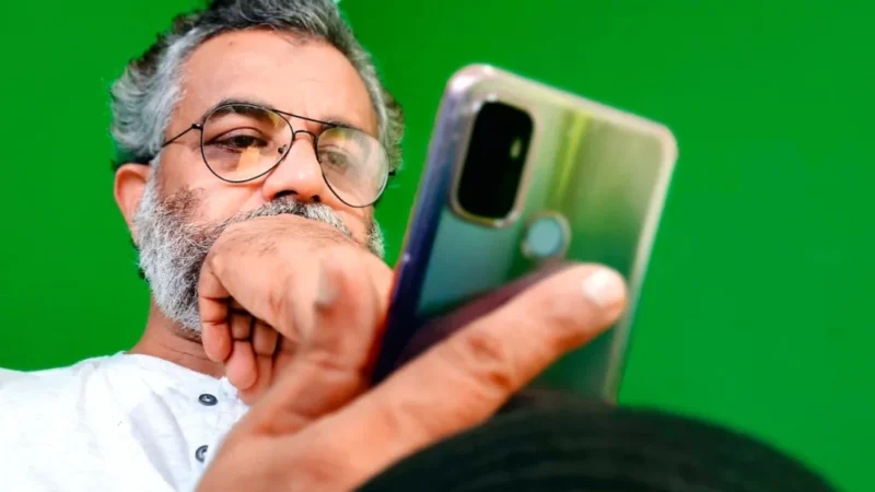 Alerta WhatsApp: Seu Perfil Corre Risco! Aprenda a Blindar sua Conta Contra Clonagens