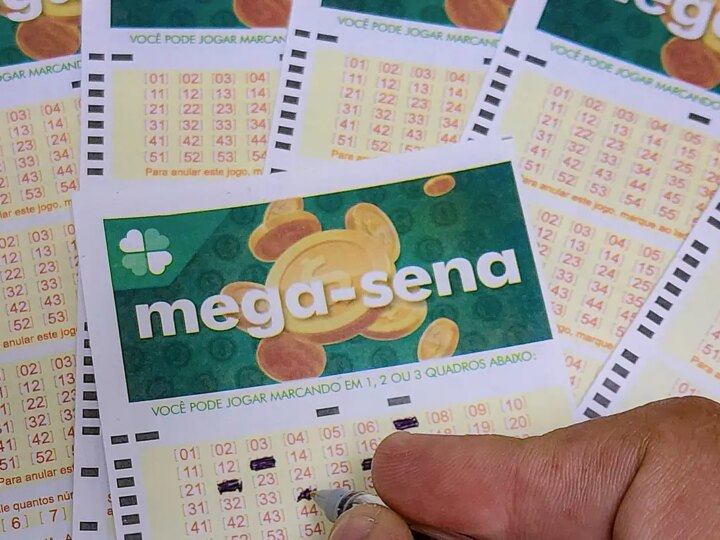 Mega-Sena acumula e prêmio explode para R$ 40 milhões