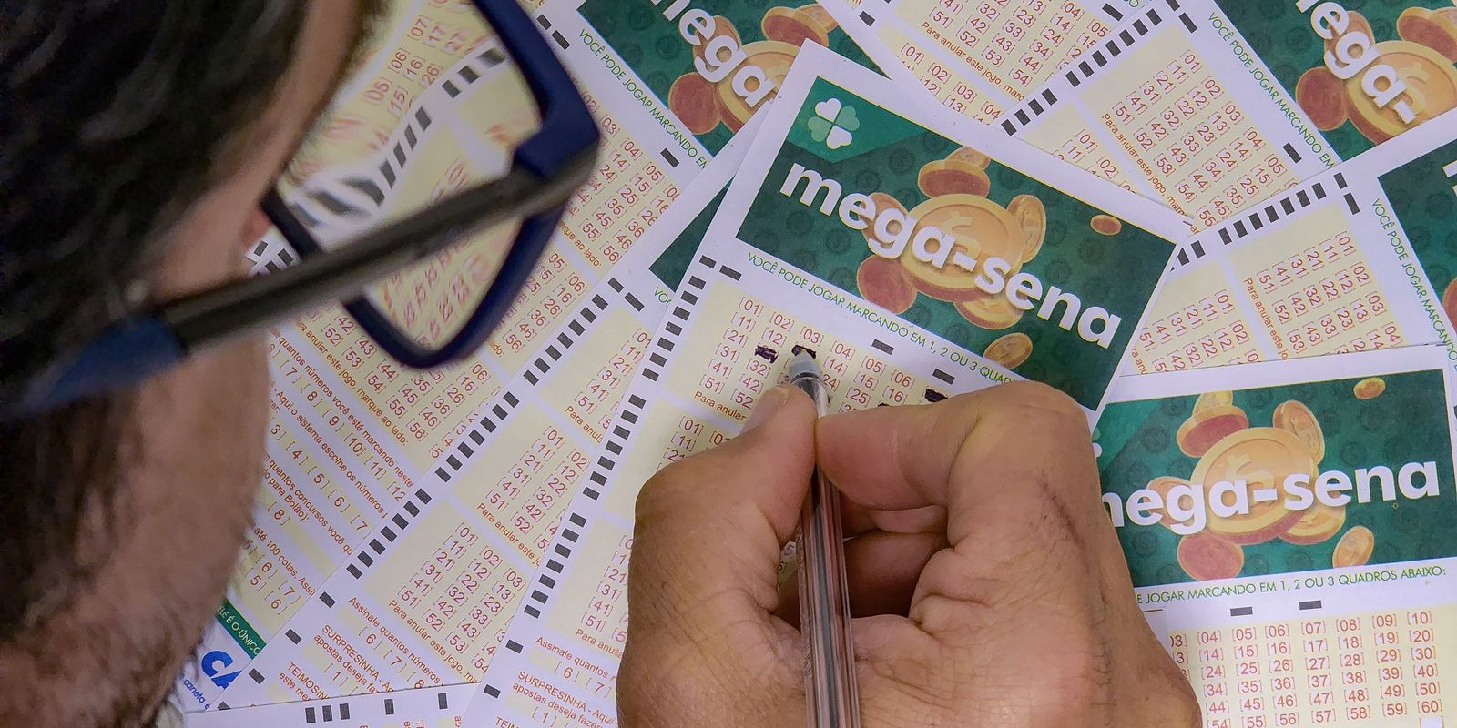 Mega-Sena Acumula e Oferece Prêmio Estimado de R$ 45 Milhões no Próximo Sorteio